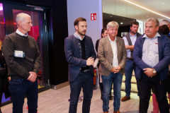 Go-Mobil-Premiere-Klammer-Chasing-the-Line-139-von-325