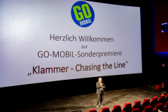 Go-Mobil-Premiere-Klammer-Chasing-the-Line-293-von-325
